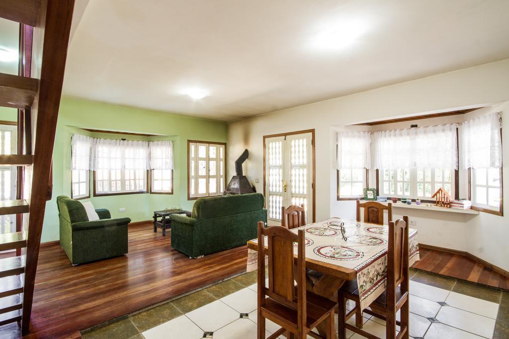 Casa Do Esquilo Campos Do Jordao Area Externa De 2000 M2 Villa ภายนอก รูปภาพ